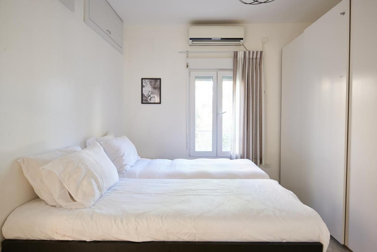 Spacious & Quiet Luxury Aprtment In Heart Of Jlm Jerozolima Zewnętrze zdjęcie